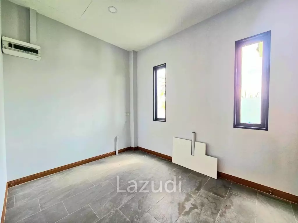 Modern 210 sqm Pool Villa on 640 sqm Land in Hin Lek Fai Hua Hin
