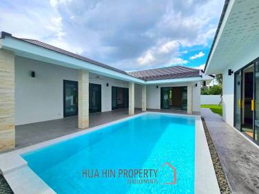 Modern 210 sqm Pool Villa on 640 sqm Land in Hin Lek Fai Hua Hin