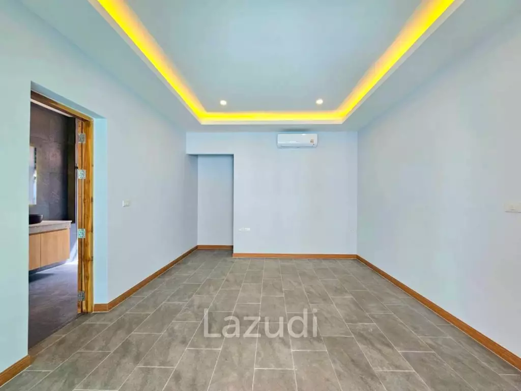 Modern 210 sqm Pool Villa on 640 sqm Land in Hin Lek Fai Hua Hin