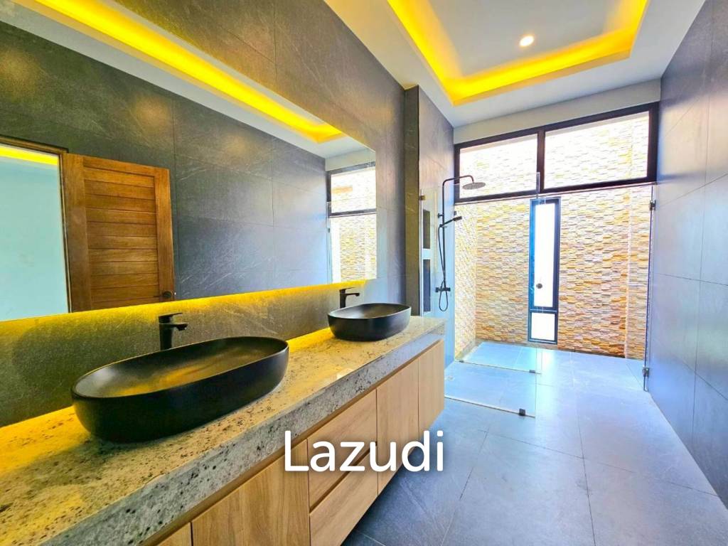 Modern 210 sqm Pool Villa on 640 sqm Land in Hin Lek Fai Hua Hin