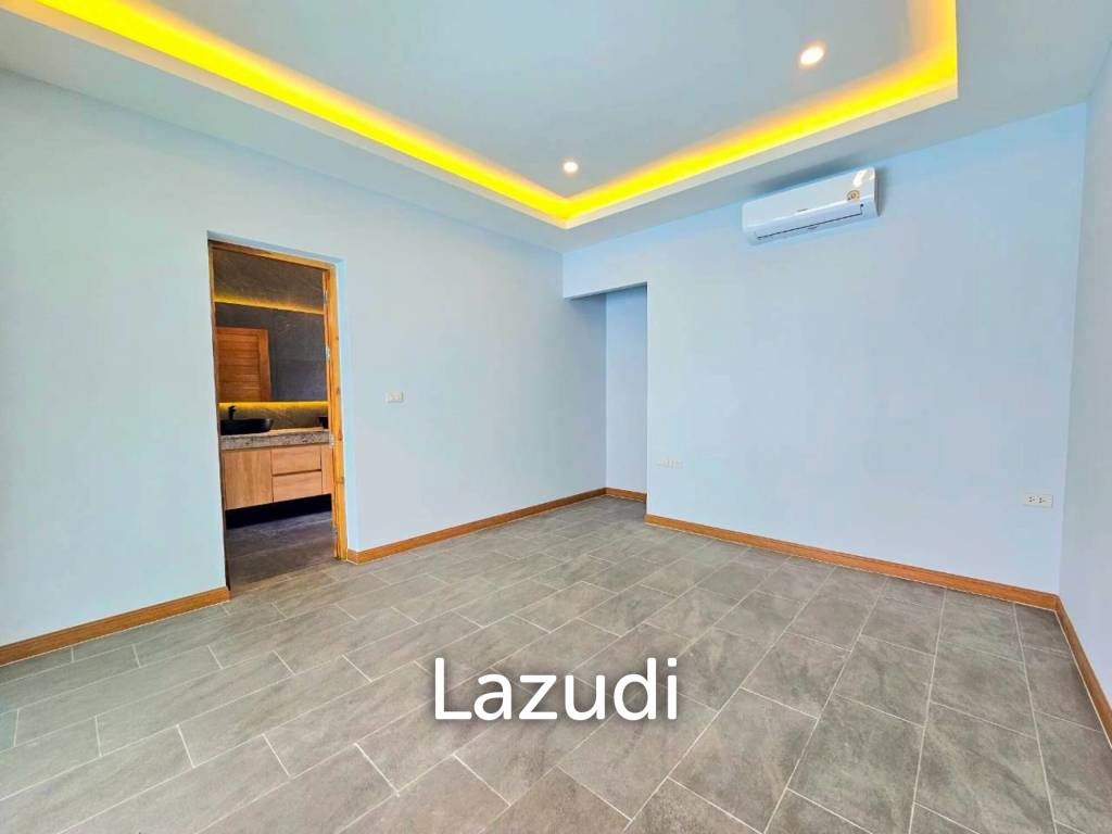Modern 210 sqm Pool Villa on 640 sqm Land in Hin Lek Fai Hua Hin