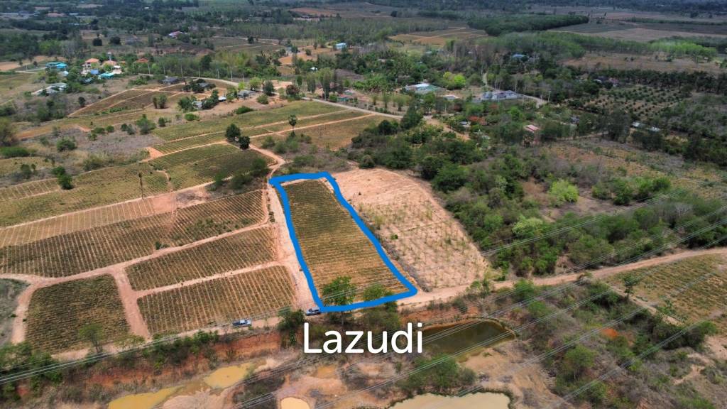 2988 sqm Rectangular Farmland for Sale in Thap Tai Hua Hin Freehold