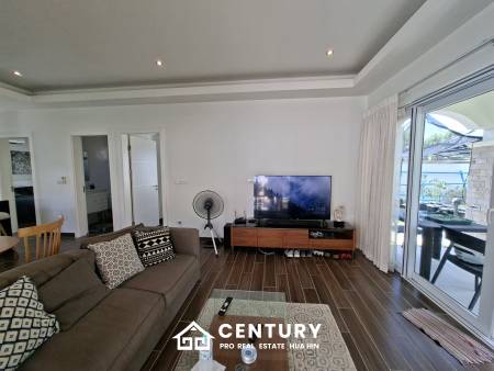 Charming 2 bed pool villa