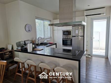 Charming 2 bed pool villa
