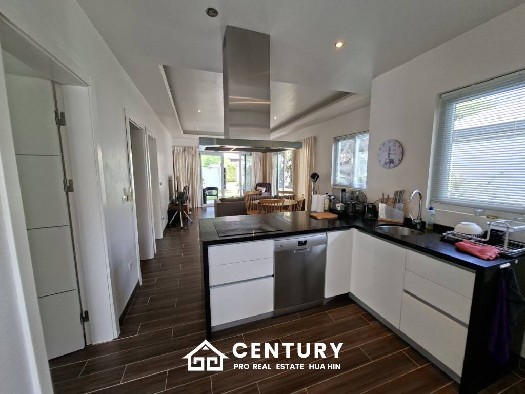 Charming 2 bed pool villa
