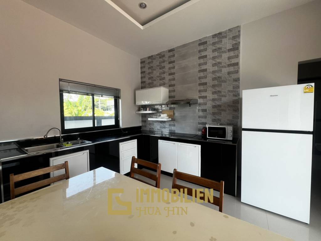À louer / piscine privée / surface habitable de 240 m²