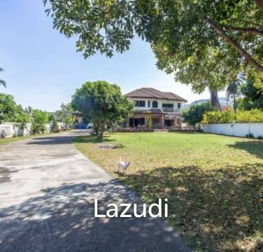 Spacious 300 sqm Detached Home on 1628 sqm Land in Nong Kae Hua Hin