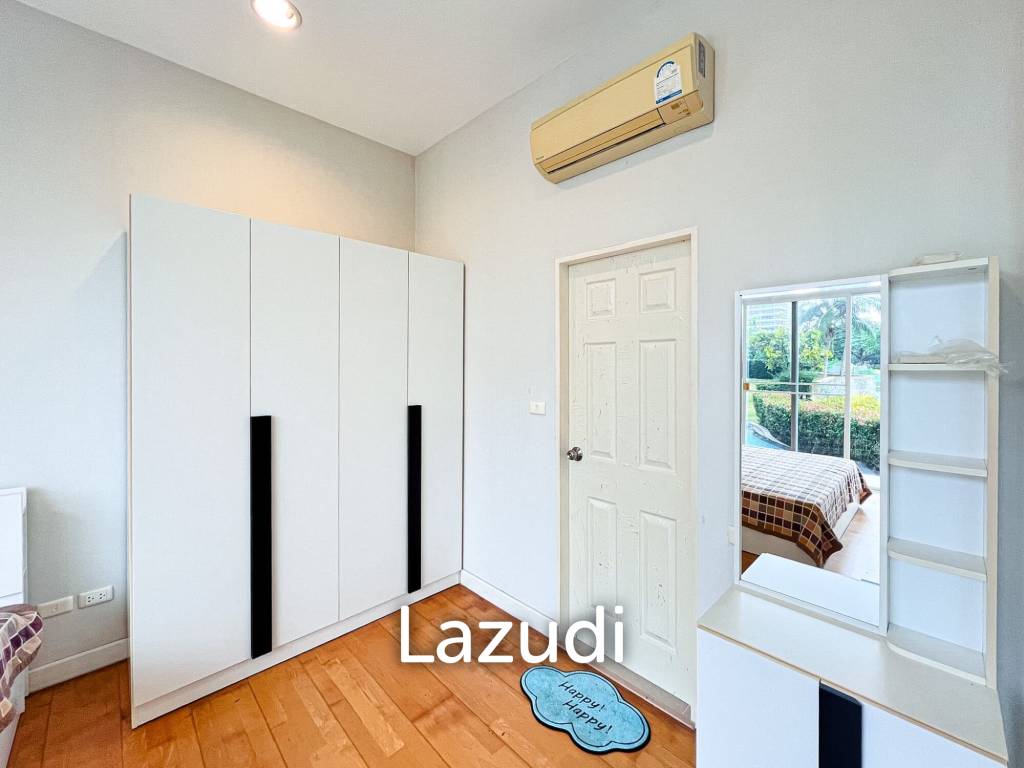 47 sqm pool-access 1BR condo at Boathouse