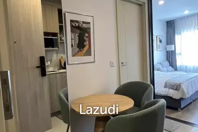 26.7 sqm high floor condo Life Rama 4 Asoke Khlong Toei