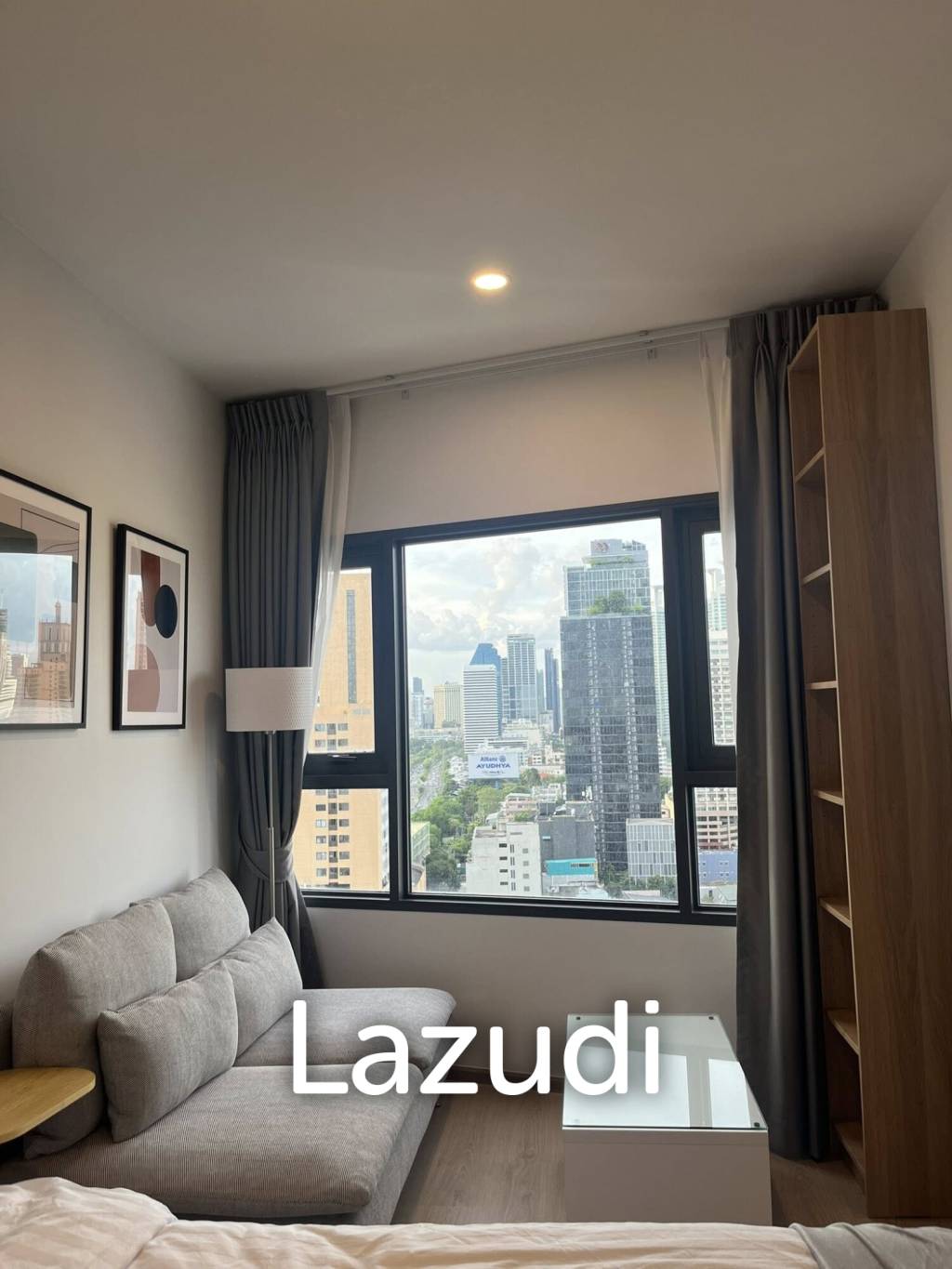 26.7 sqm high floor condo Life Rama 4 Asoke Khlong Toei