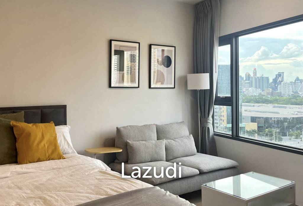 26.7 sqm high floor condo Life Rama 4 Asoke Khlong Toei