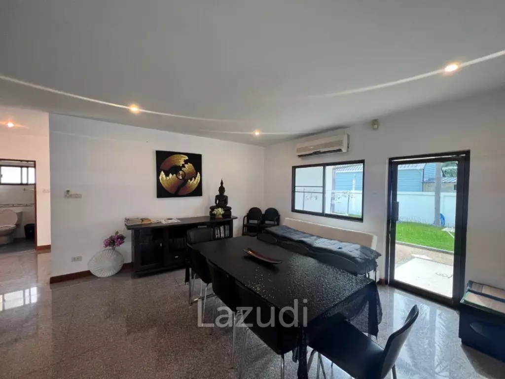SUNSET VILLAGE 1 : 2 Storey 4 Bed Pool Villa on large corner plot