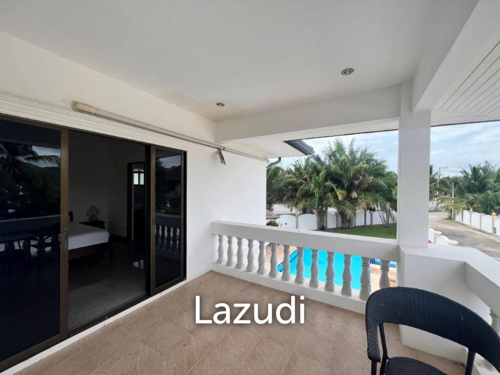 SUNSET VILLAGE 1 : 2 Storey 4 Bed Pool Villa on large corner plot