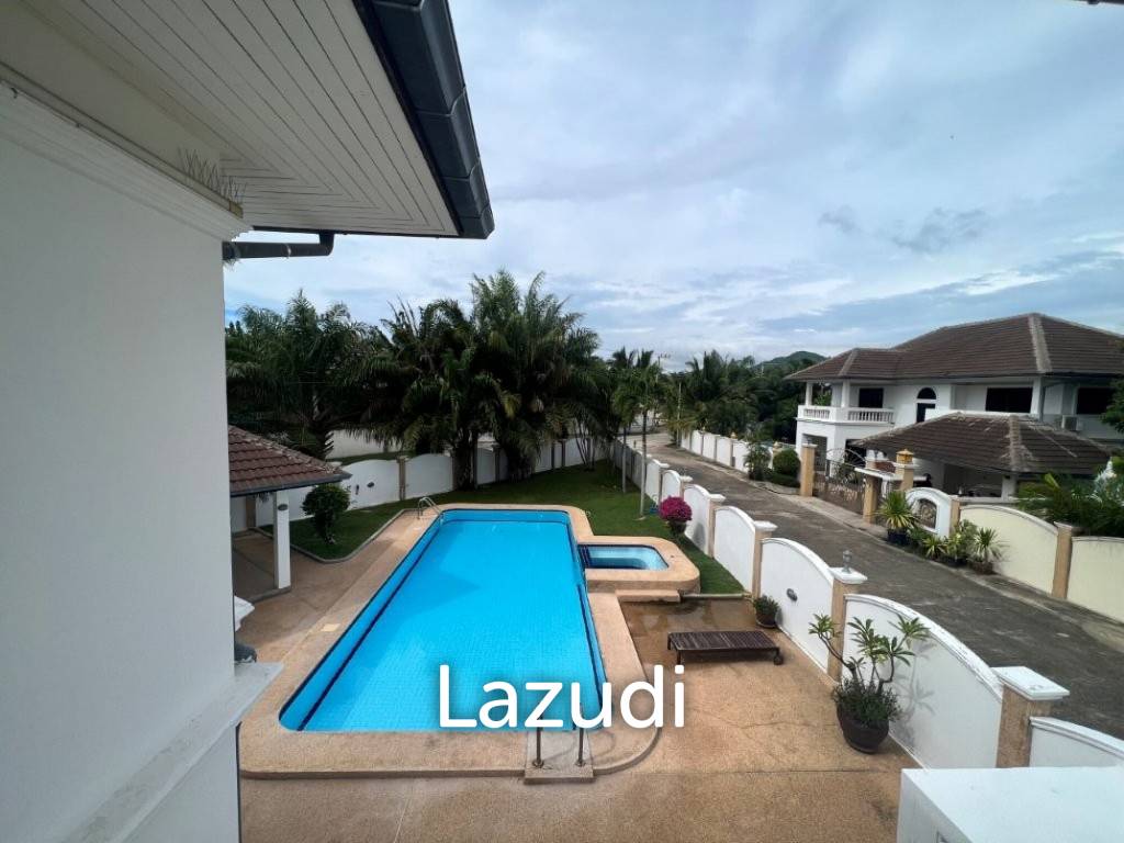 SUNSET VILLAGE 1 : 2 Storey 4 Bed Pool Villa on large corner plot