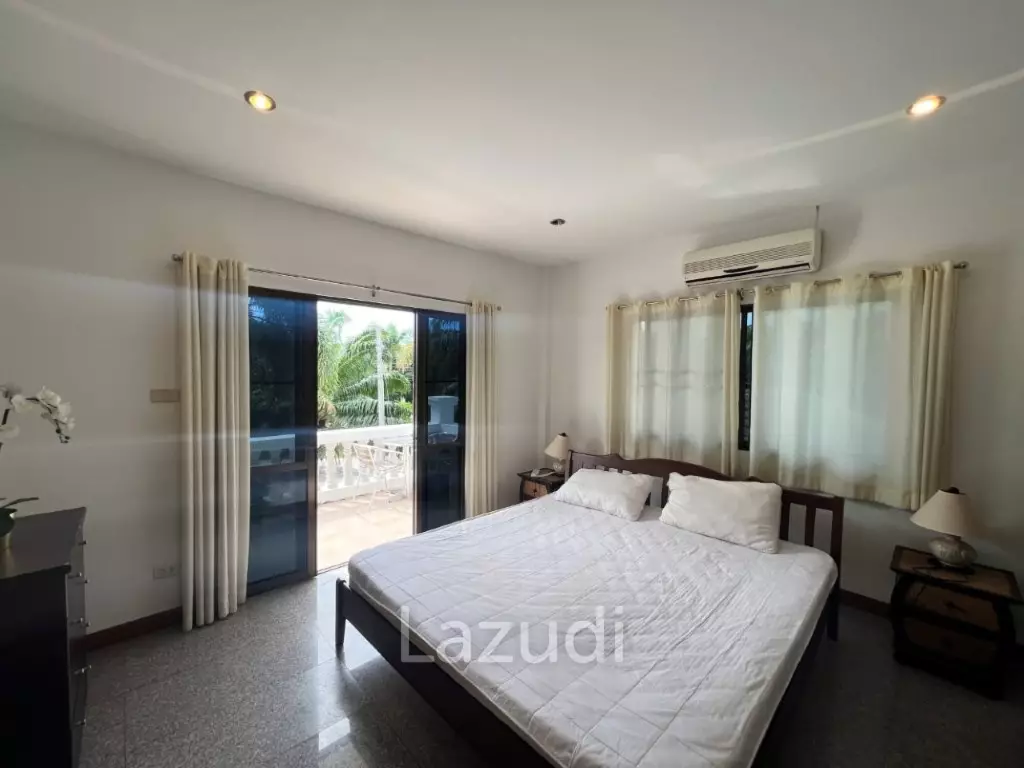 SUNSET VILLAGE 1 : 2 Storey 4 Bed Pool Villa on large corner plot