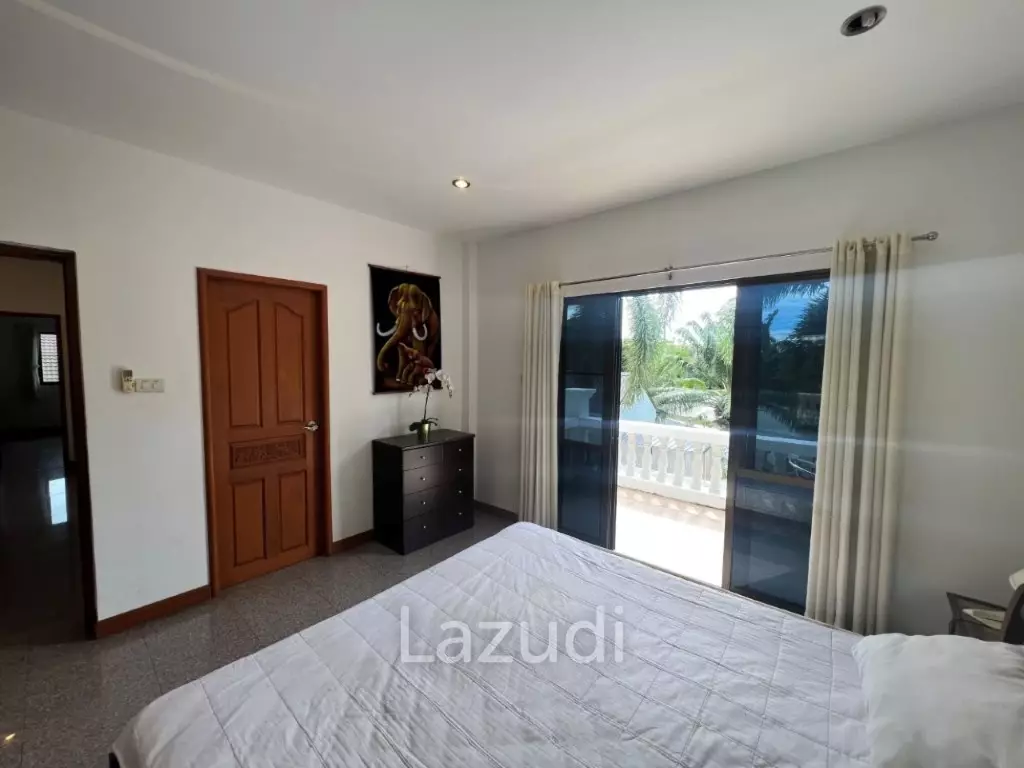 SUNSET VILLAGE 1 : 2 Storey 4 Bed Pool Villa on large corner plot