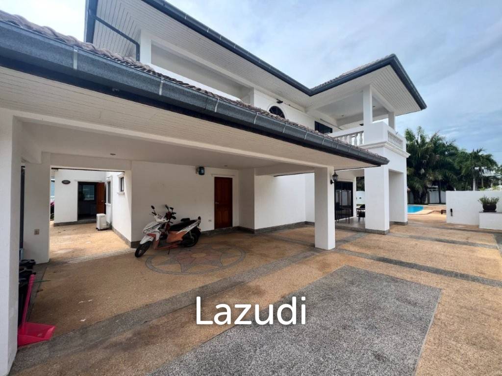 SUNSET VILLAGE 1 : 2 Storey 4 Bed Pool Villa on large corner plot