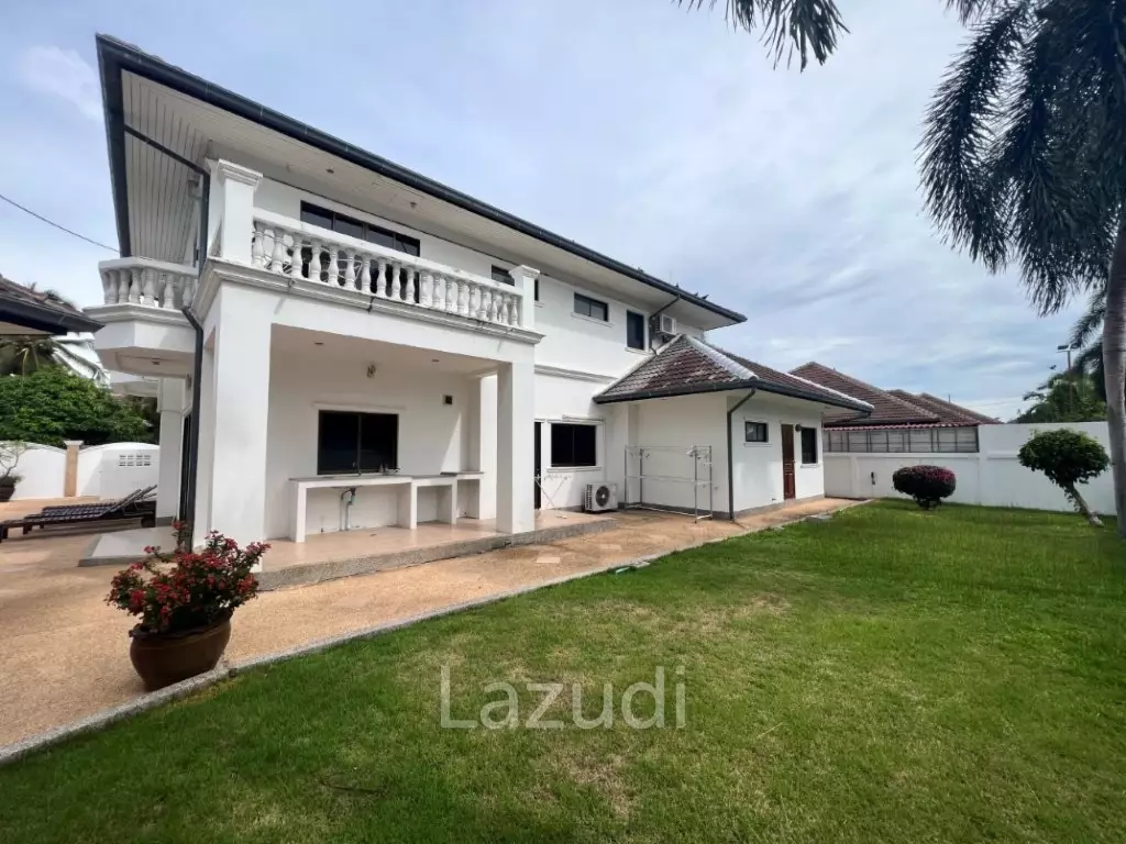 SUNSET VILLAGE 1 : 2 Storey 4 Bed Pool Villa on large corner plot