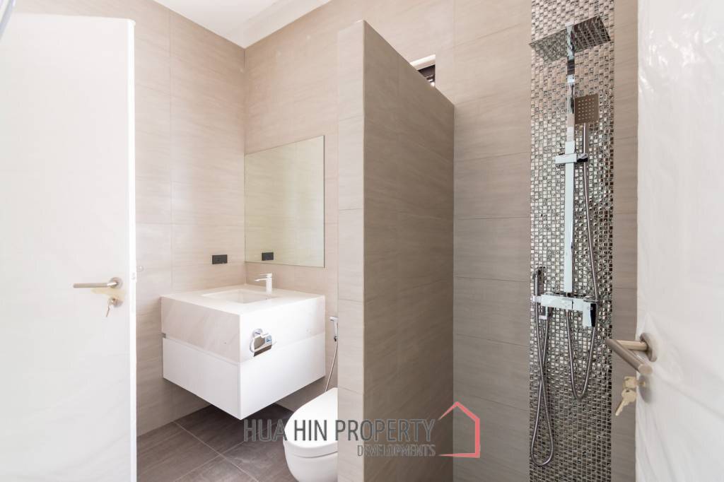 244 sqm modern pool villa in Hin Lek Fai Hua Hin- Off Plan