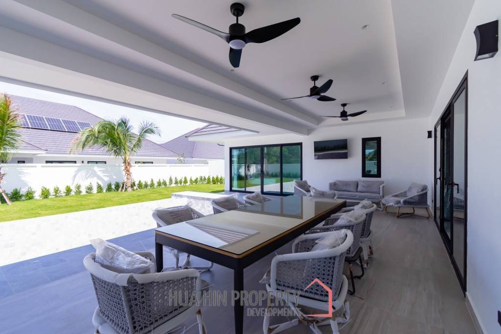 244 sqm modern pool villa in Hin Lek Fai Hua Hin- Off Plan