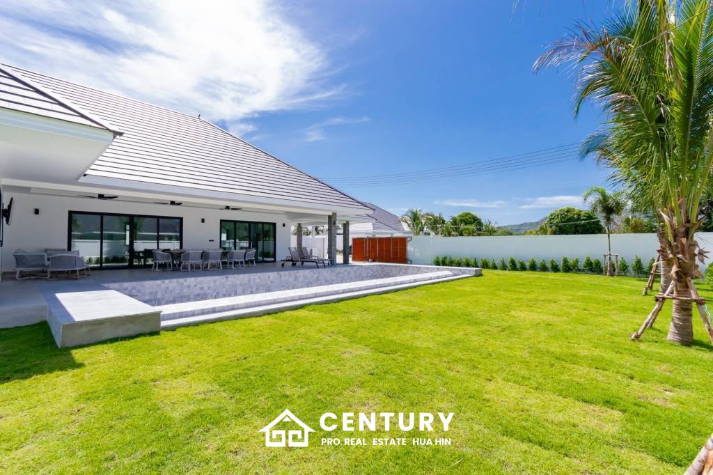 244 sqm modern pool villa in Hin Lek Fai Hua Hin- Off Plan
