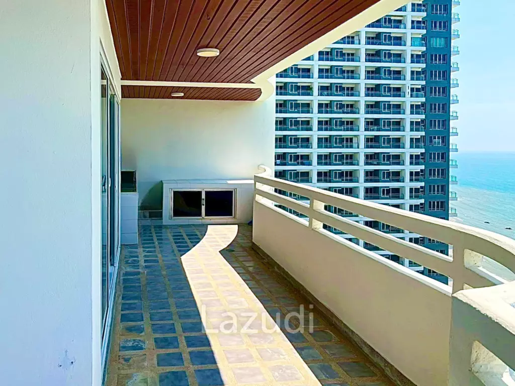 95 sqm sea view condo at VIP Condochain Cha-am