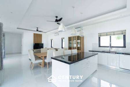258 sqm modern pool villa in Hin Lek Fai Hua Hin- Off Plan