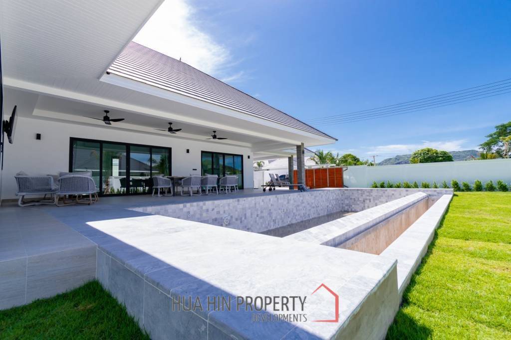258 sqm modern pool villa in Hin Lek Fai Hua Hin- Off Plan