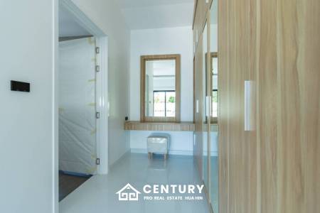 258 sqm modern pool villa in Hin Lek Fai Hua Hin- Off Plan