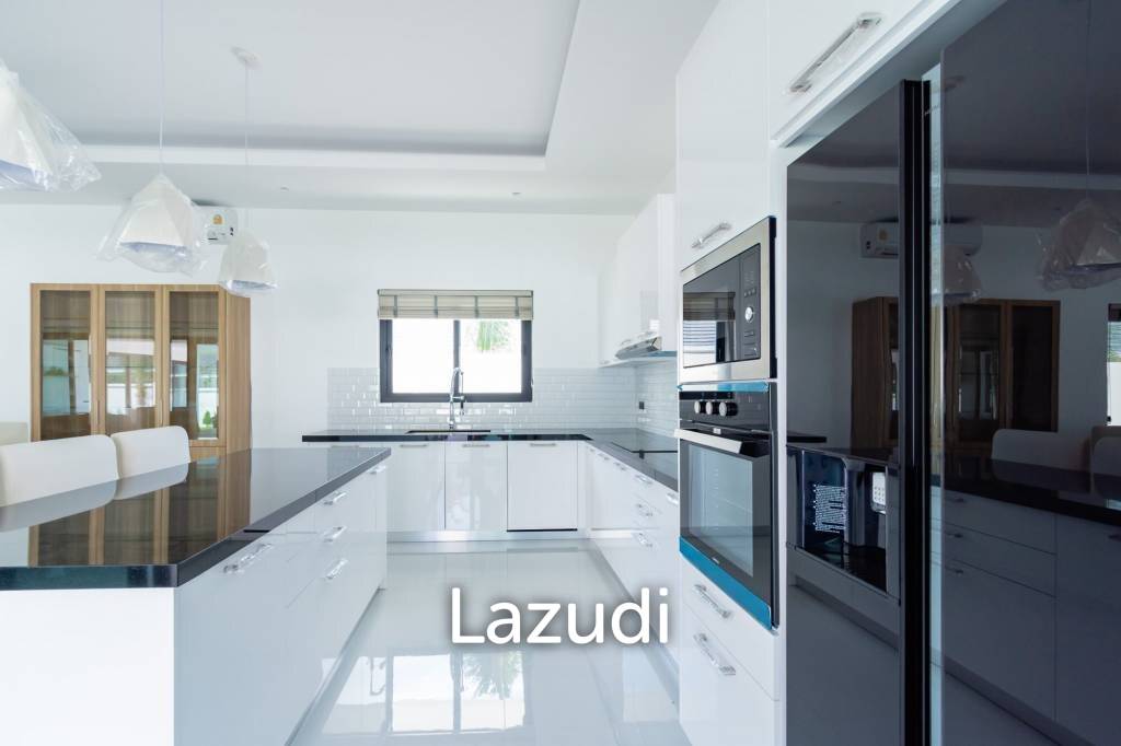 258 sqm modern pool villa in Hin Lek Fai Hua Hin- Off Plan
