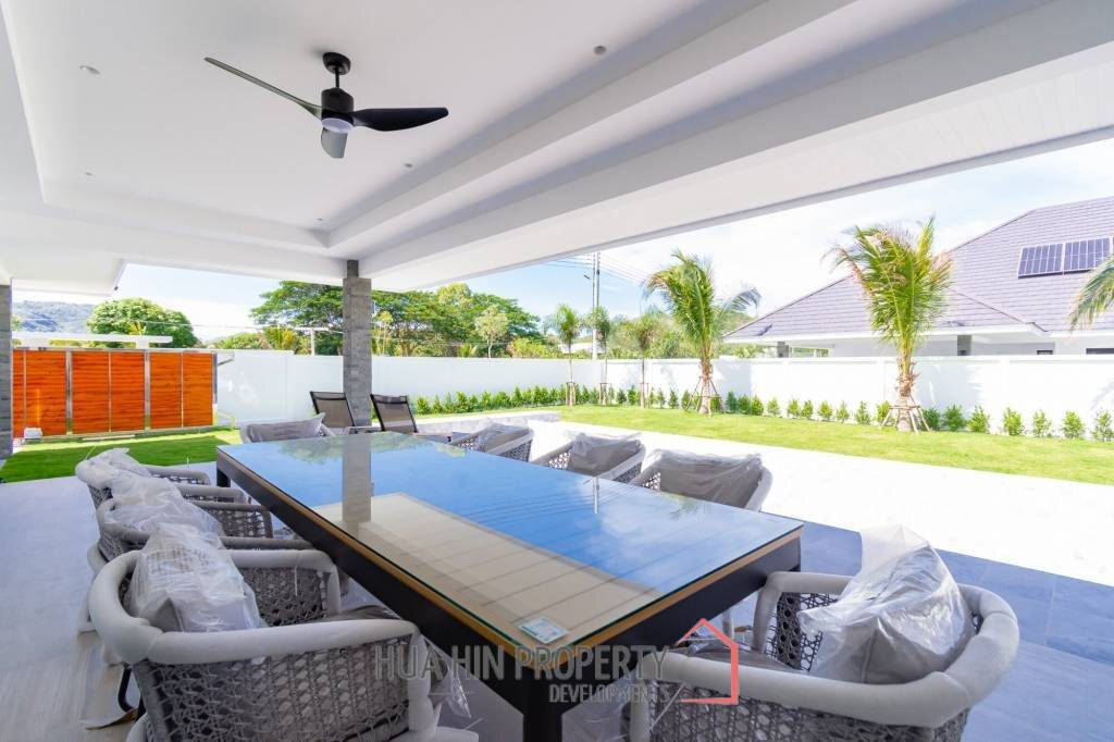 258 sqm modern pool villa in Hin Lek Fai Hua Hin- Off Plan