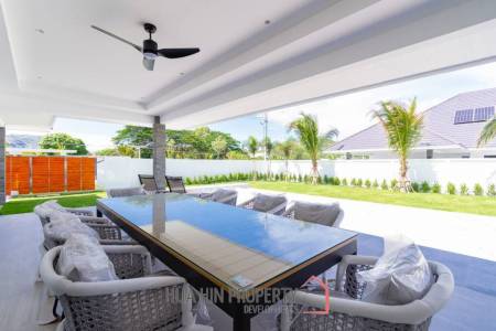 258 sqm modern pool villa in Hin Lek Fai Hua Hin- Off Plan
