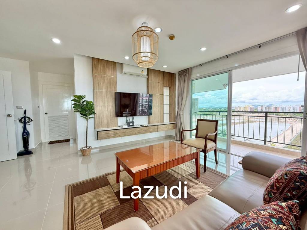 Spacious 1-Bedroom Condo for Rent at Porch Land Jomtien