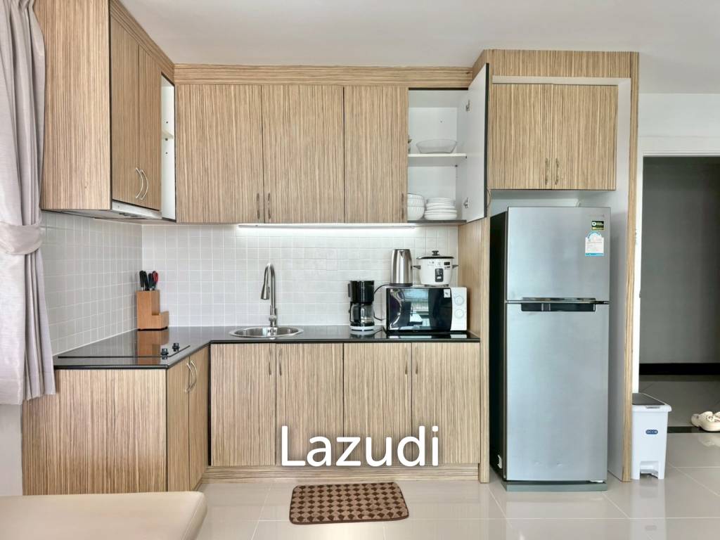 Spacious 1-Bedroom Condo for Rent at Porch Land Jomtien