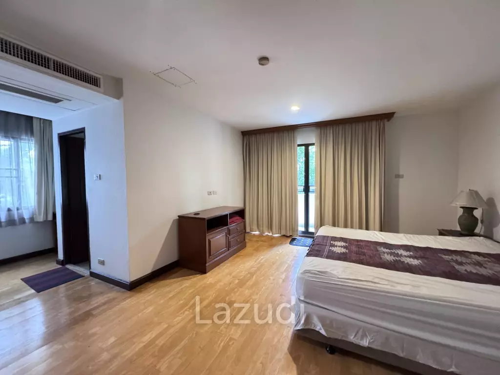 165 sqm 3-Bed Condo on 3rd Floor at Liang Garden Chong Nonsi