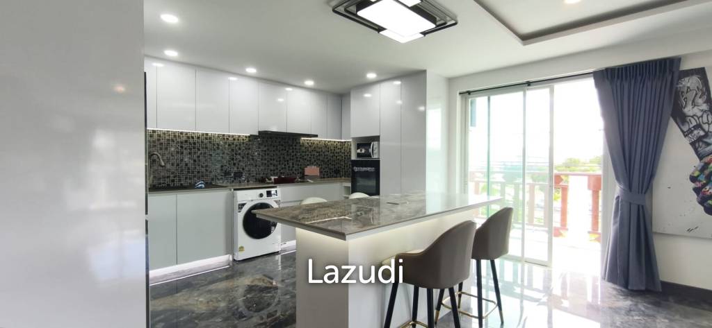Magnificently Renovated 3-Bedroom at Royal Hill Resort