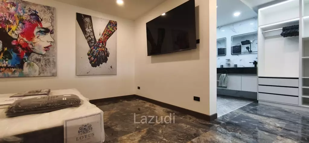 Magnificently Renovated 3-Bedroom at Royal Hill Resort