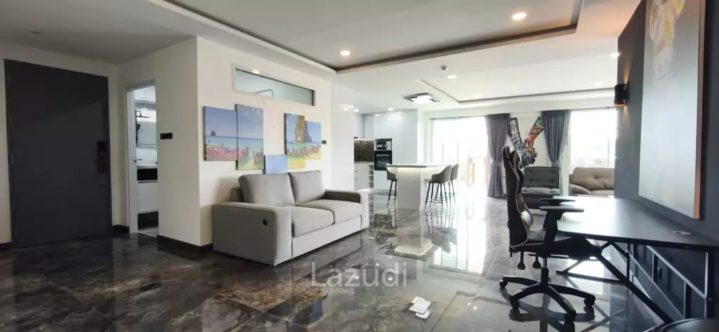 Magnificently Renovated 3-Bedroom at Royal Hill Resort