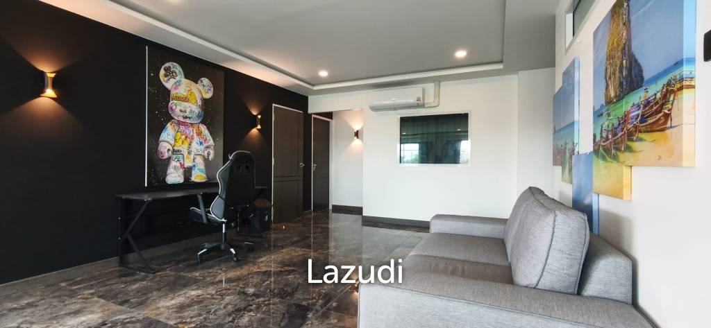 Magnificently Renovated 3-Bedroom at Royal Hill Resort