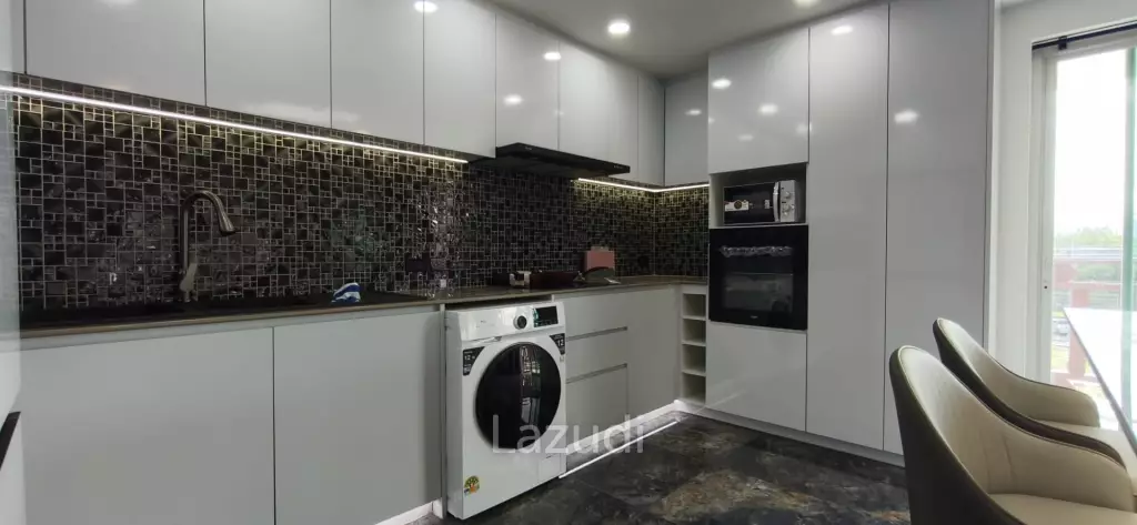 Magnificently Renovated 3-Bedroom at Royal Hill Resort