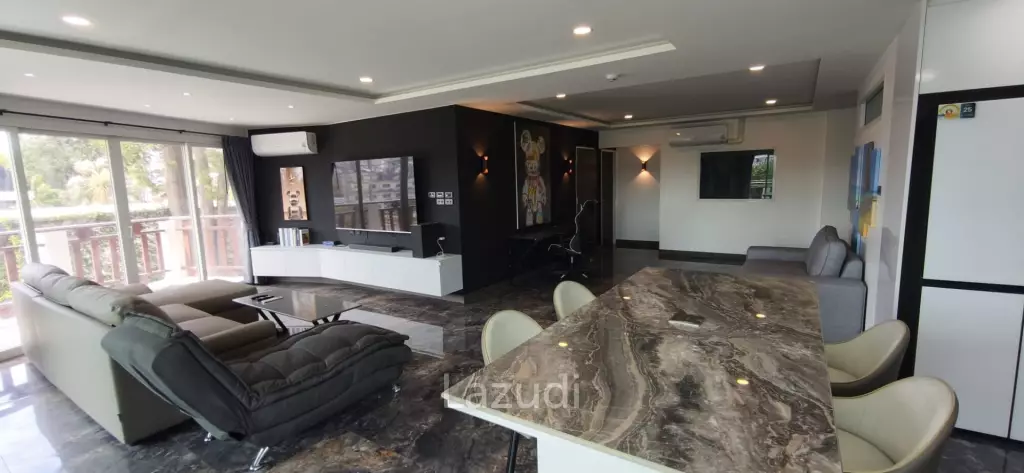 Magnificently Renovated 3-Bedroom at Royal Hill Resort