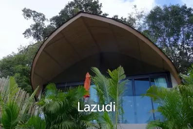 Cottage-Style Hillside Residence for Sale Overlooking Naka Bay