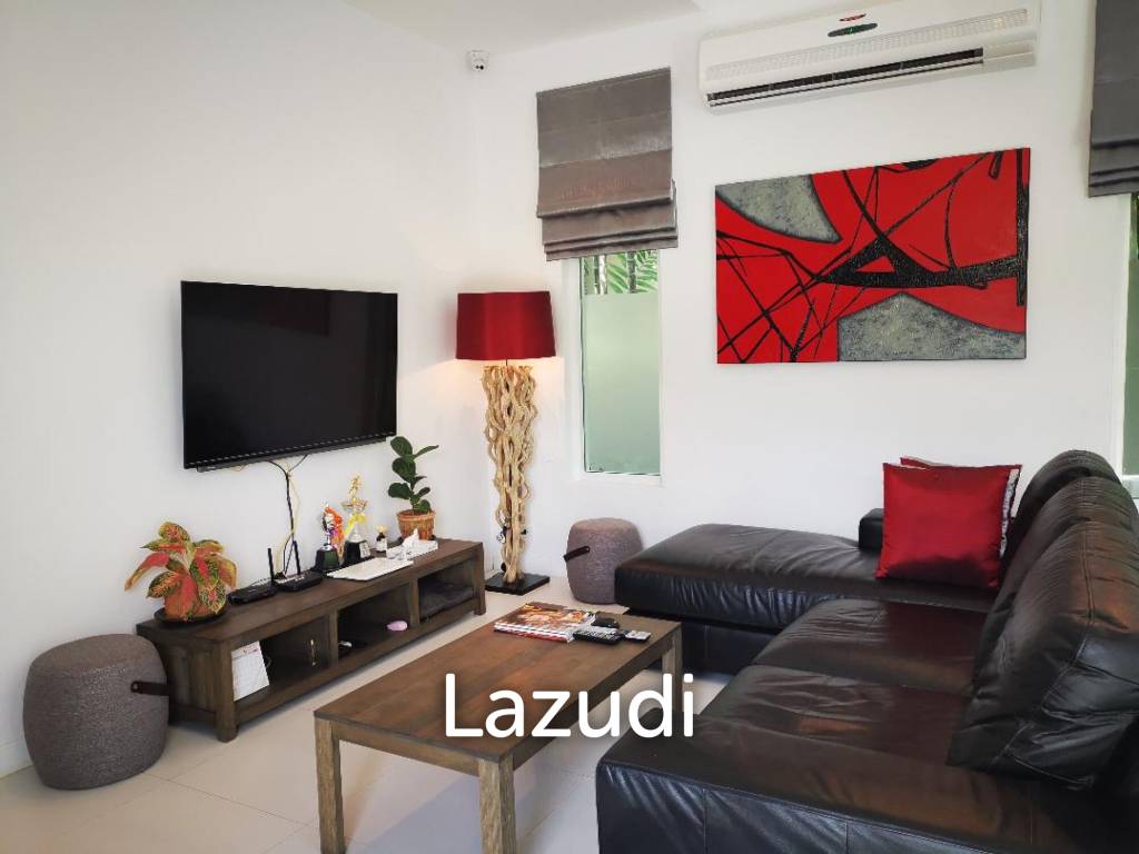 Woodlands Residence : Modern Pool Villa 3 Bed, Solar Panel