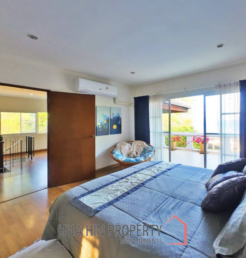 BEACHFRONT 2 STOREY IN SAM ROI YOD  : 4 bed privacy and natural villa