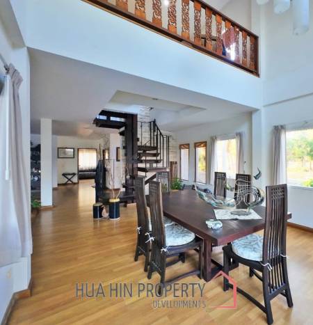 BEACHFRONT 2 STOREY IN SAM ROI YOD  : 4 bed privacy and natural villa