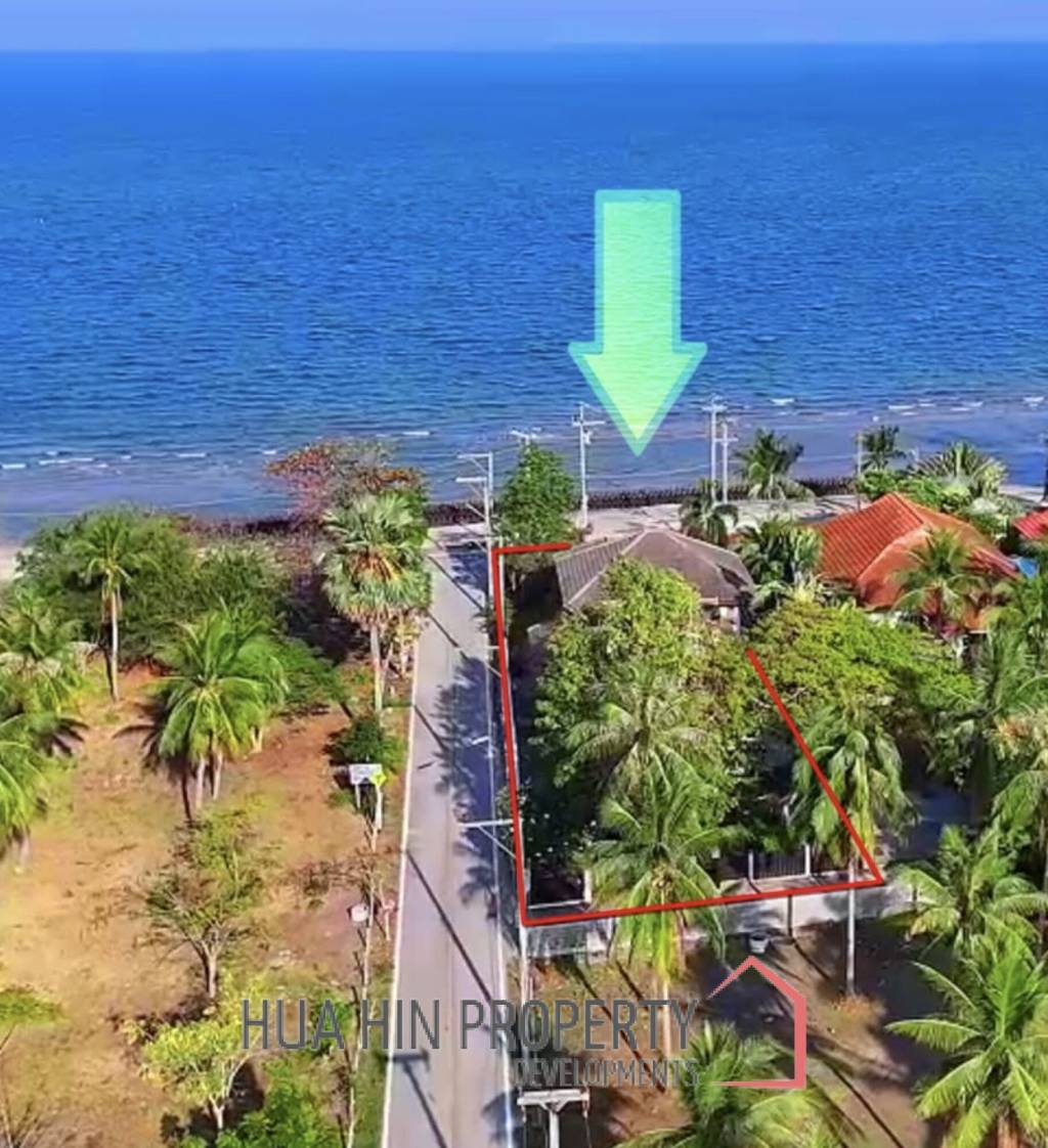 BEACHFRONT 2 STOREY IN SAM ROI YOD  : 4 bed privacy and natural villa