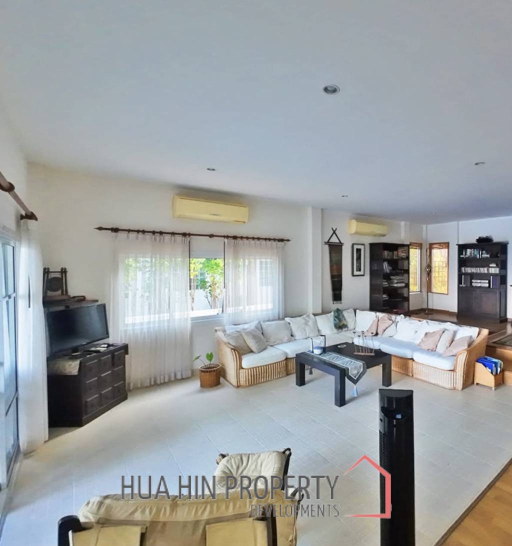 BEACHFRONT 2 STOREY IN SAM ROI YOD  : 4 bed privacy and natural villa
