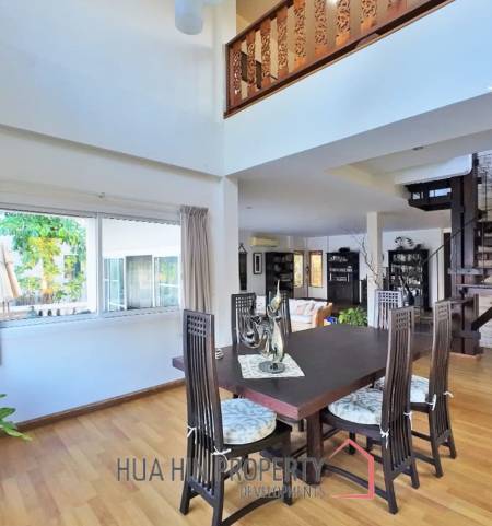 BEACHFRONT 2 STOREY IN SAM ROI YOD  : 4 bed privacy and natural villa