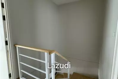 Modern 120 sqm 2-Bed Townhouse in Suan Luang Bangkok