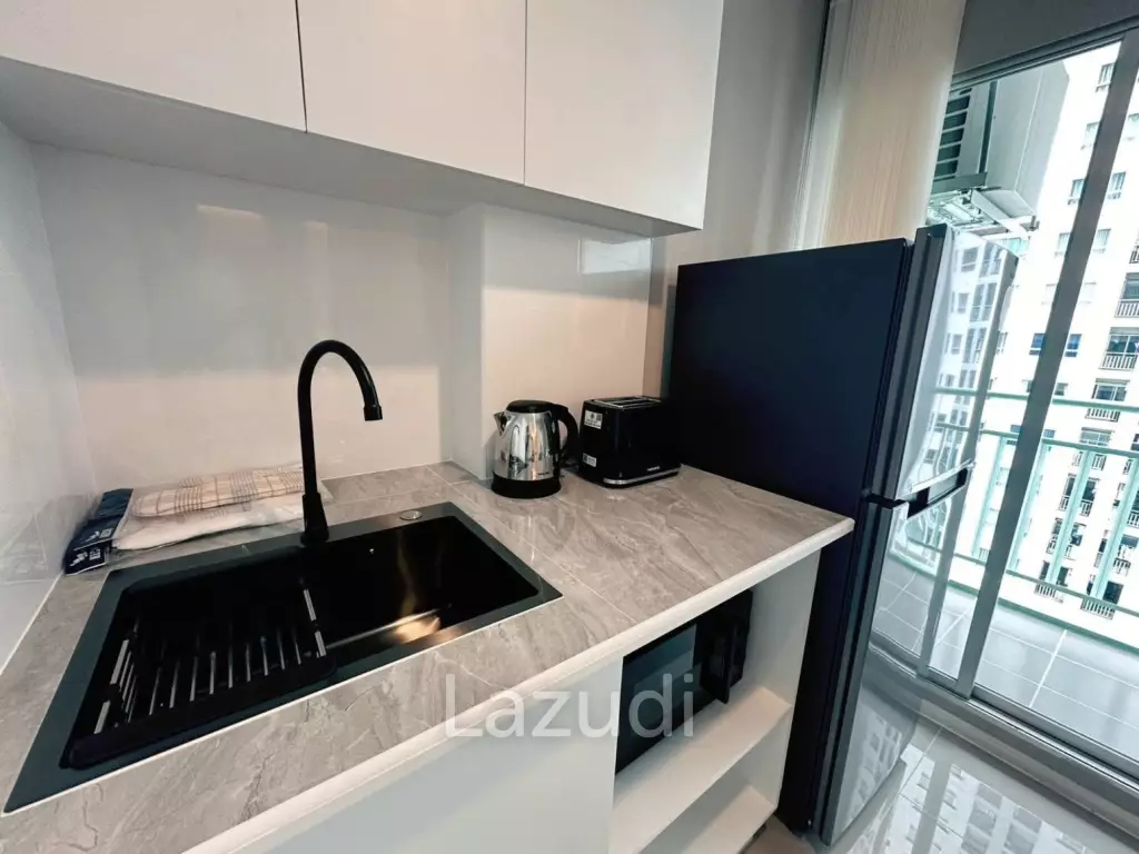 Lumpini Seaview Jomtien Condominium for Sale